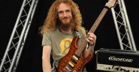 Lick Library ? Guthrie Govan Webcast